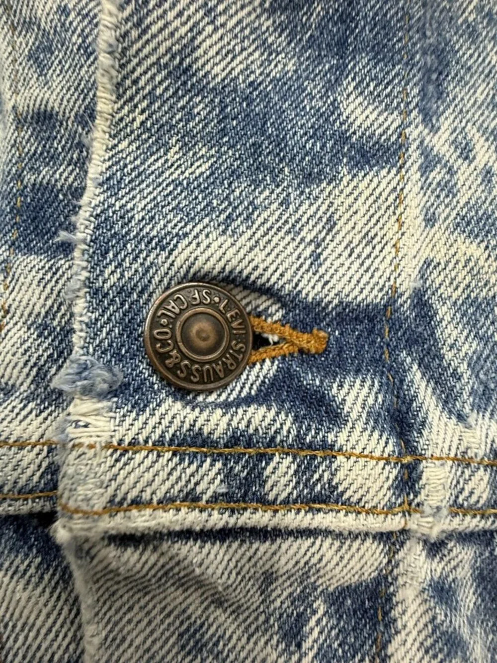VTG 80s Levis Acid Wash Denim Trucker Jacket Mens L Made in USA 70507 0219 4 Pkt